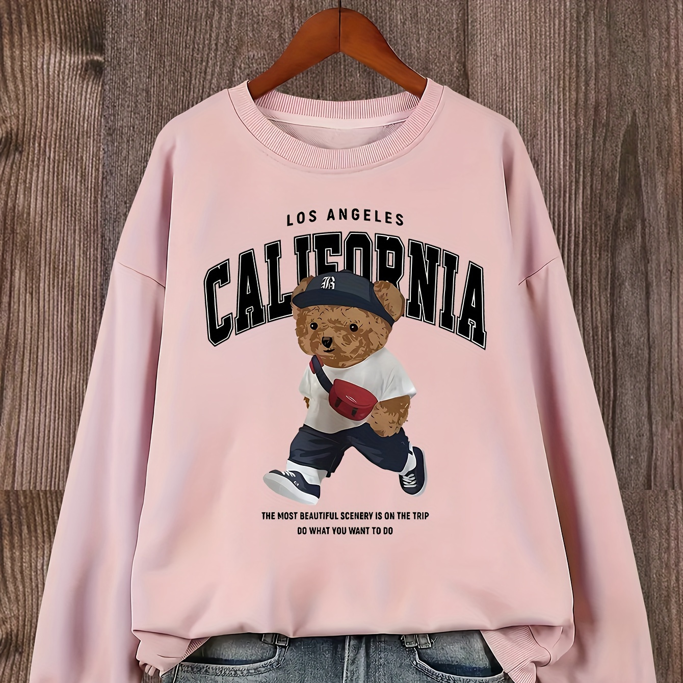 

Cozy Cartoon Crew Neck Sweatshirt For Women - Casual Long Sleeve Pullover, Fall & Winter, Round Neck, New Model