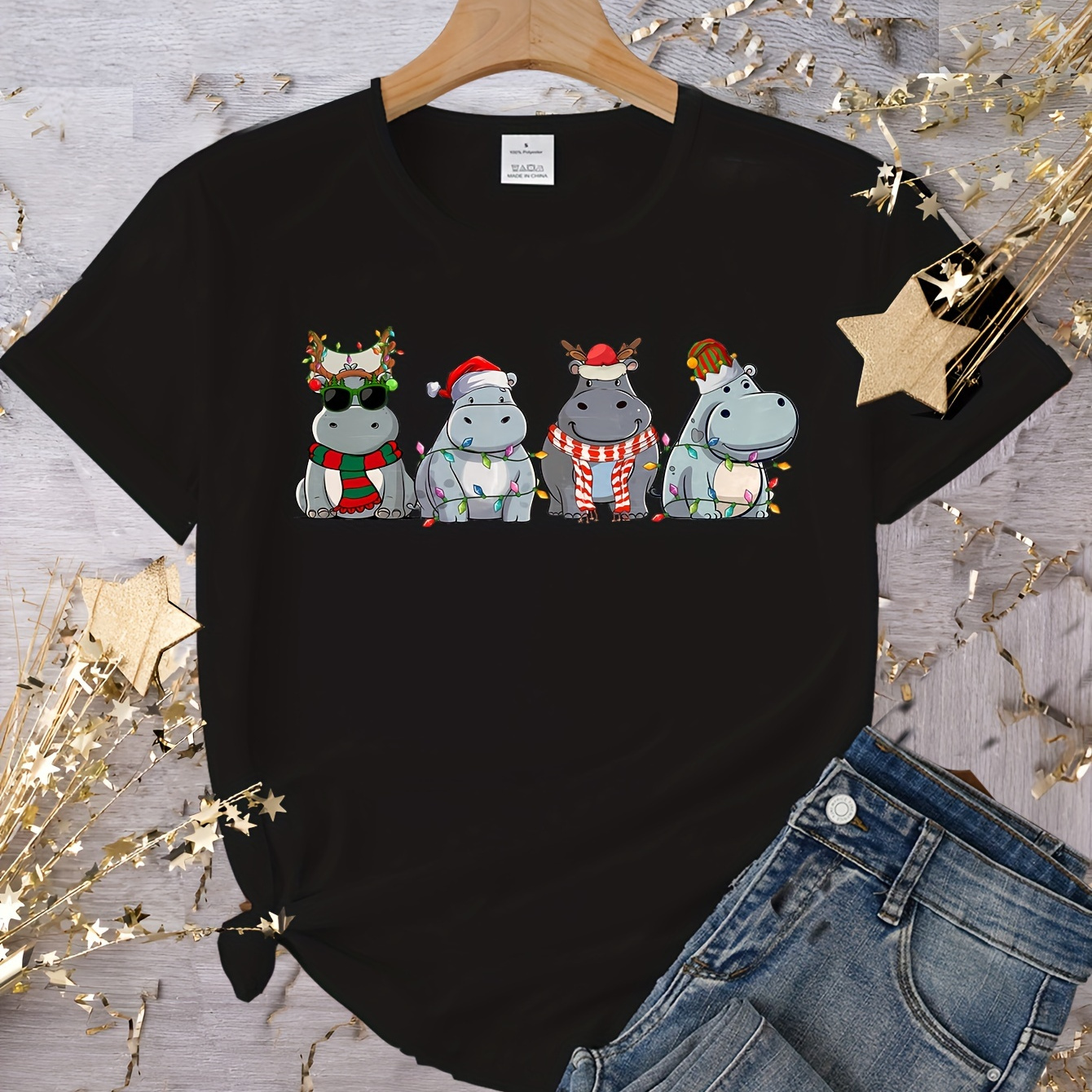 

Christmas Hippopotamus Print T-shirt, Casual Crew Neck Short Sleeve Top For Spring & Summer, Women's Clothing