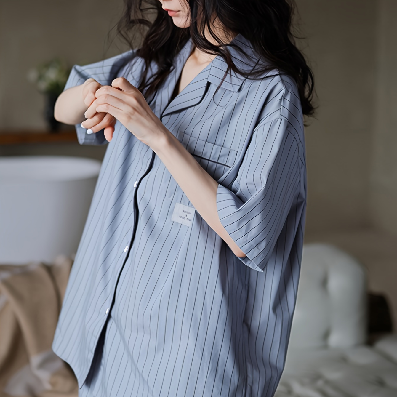 

Stripe Print Loose Fit Pajama Set, Casual Short Sleeve Buttons Lapel Top & Elastic Shorts, Women's Sleepwear