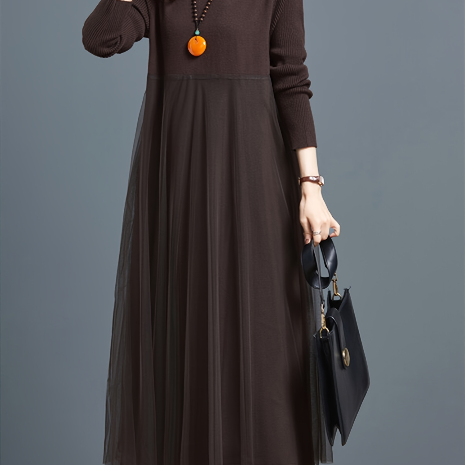 

Robe de Haute Qualité à Col Mi-Haute pour Automne et Hiver, Base Tricotée Épaisse avec Robe Pull Manteau, Chaude et Résistante au Froid, Convient pour et l'Extérieur, Cadeau Chaud pour Dames