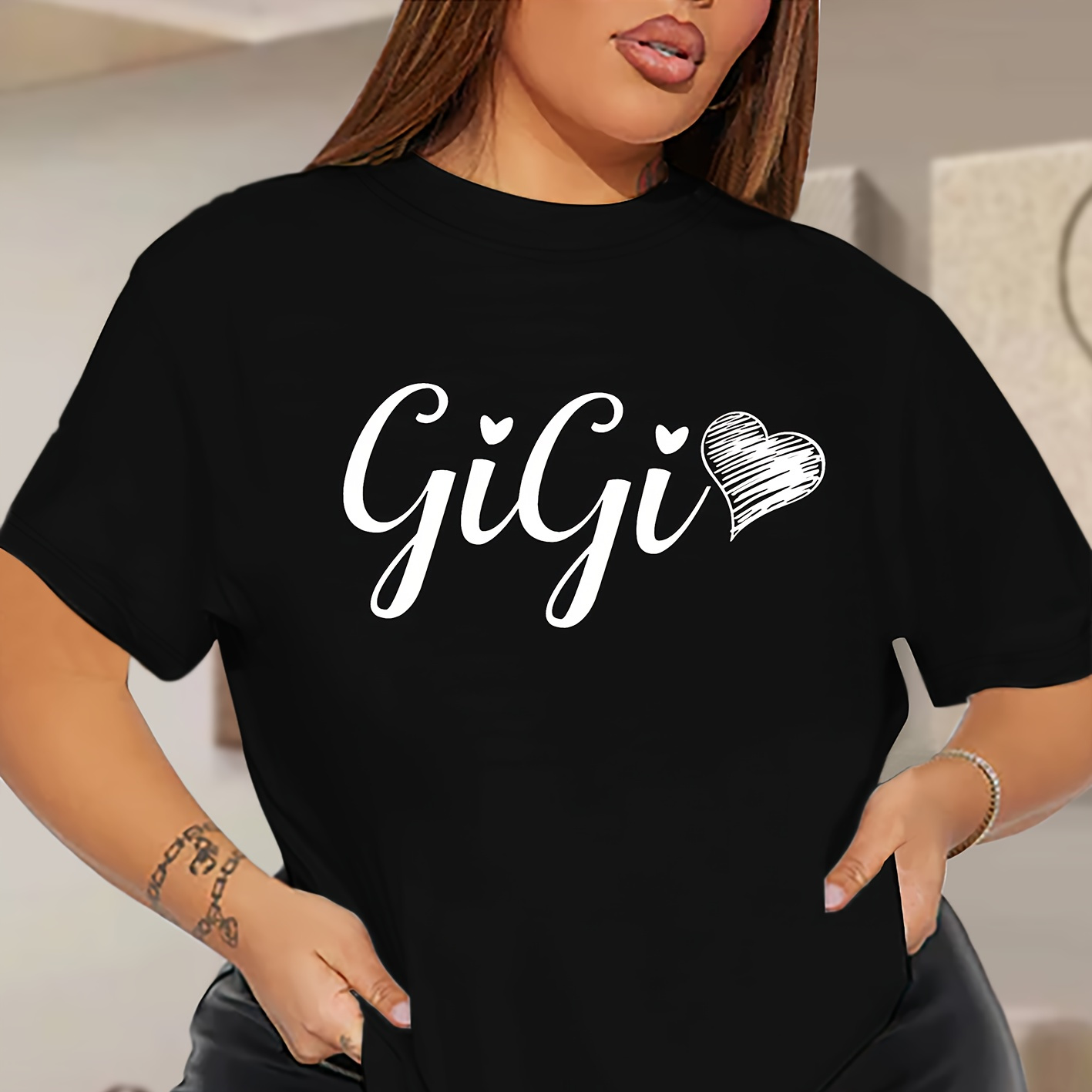 

Women's Plus Size Casual Sporty Round Neck T-shirt With Fashion Gigi Heart Print, Mother's Day Gift Short Sleeve Ladies Tee For Spring/summer