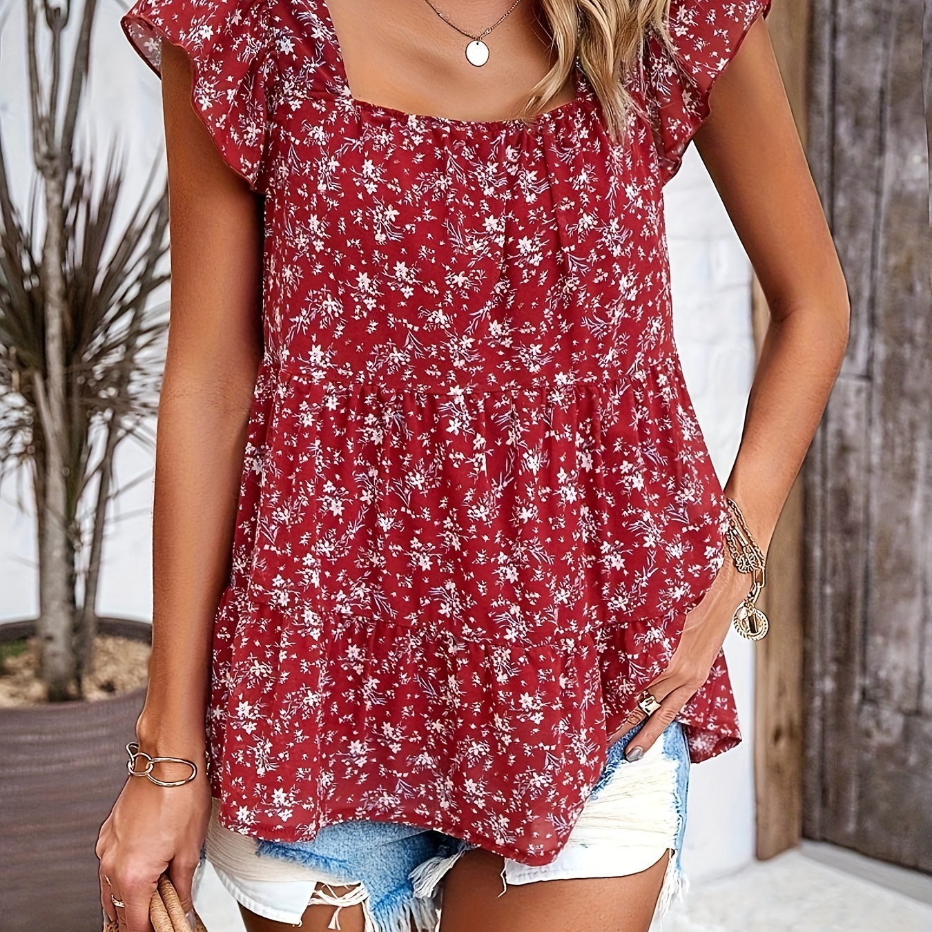 

Plus Size Floral Print Blouse, Casual Square Neck Cap Sleeve Blouse For Spring, Women's Plus Size clothing