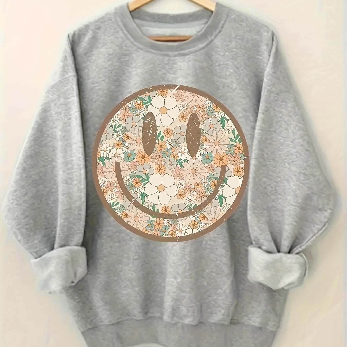 

Women's Cozy Floral Print Smile Graphic Sweatshirt - Casual Crew Neck, Long Sleeve, Soft Polyester Pullover For Fall & Winter, Machine Washable