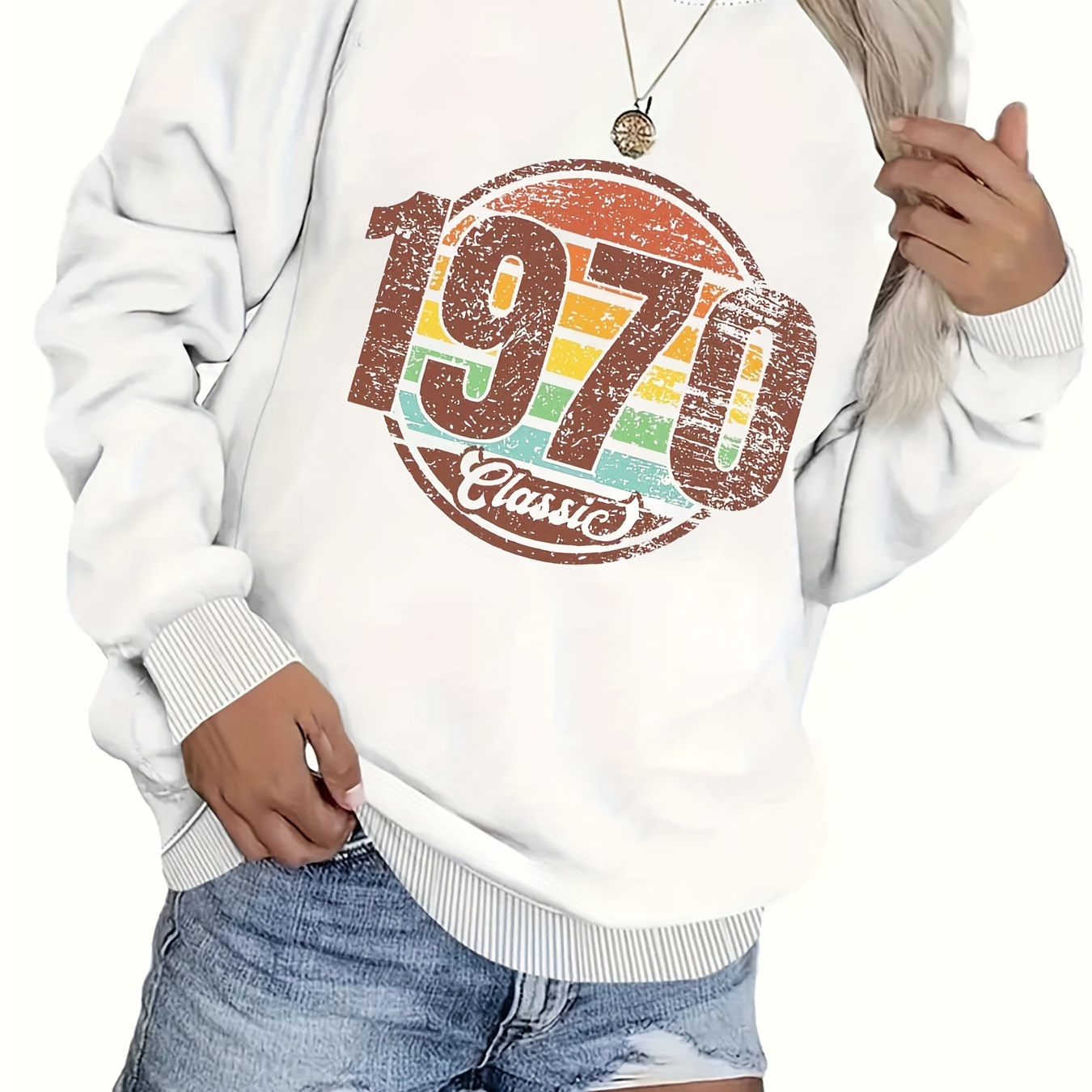 

Plus Size 1970 Print Pullover Sweatshirt, Casual Long Sleeve Crew Neck Sweatshirt For Fall & Spring, Women's Plus Size Clothing