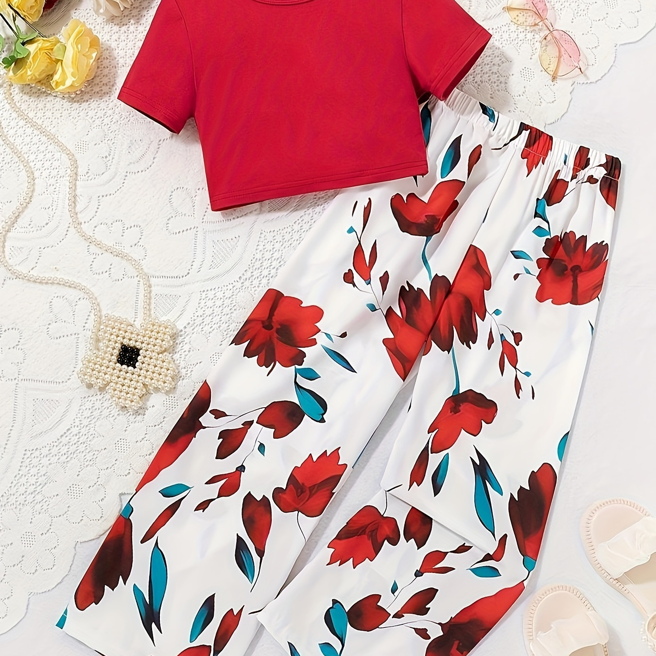 

Girls Casual & Comfy Outfit, 2pcs/set Short Sleeve Crew Neck Tee & Flowers Graphic Print Wide-leg Pants For Summer