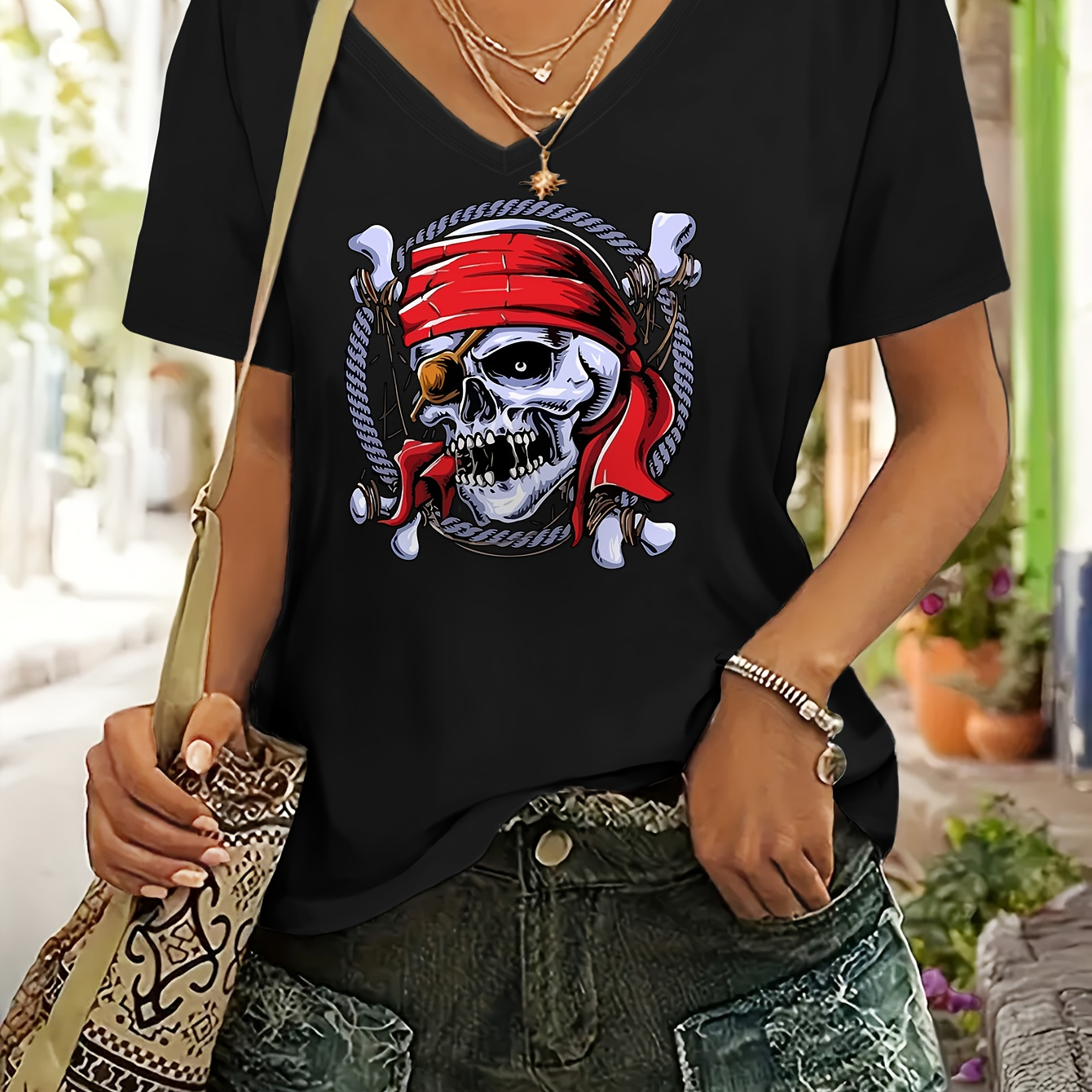 

Fierce Pirate Pattern Print V Neck Short Sleeve T-shirt, Comfortable And Breathable Summer Top, Women's Clothing