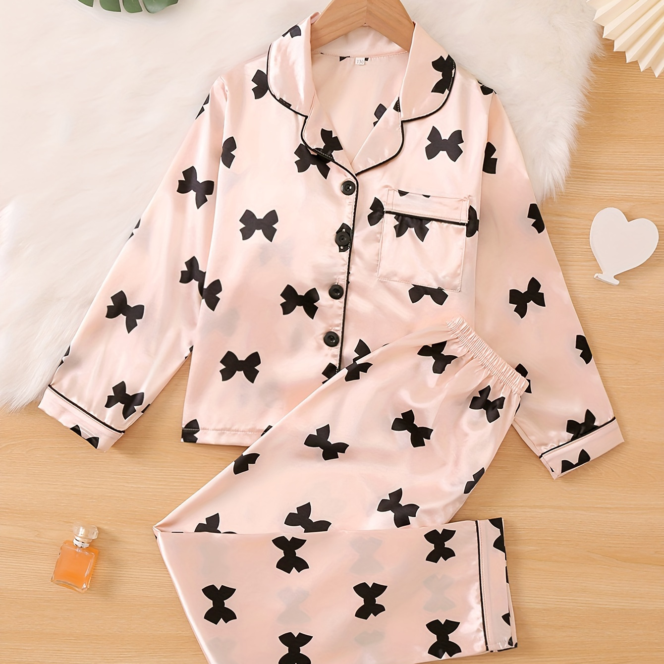 

Spring And Autumn Cute Bow Print Pajamas Comfortable -like Cardigan Lapel Long Sleeve Top Trousers Size 130-size 160 Middle And Big Children Girls Suit