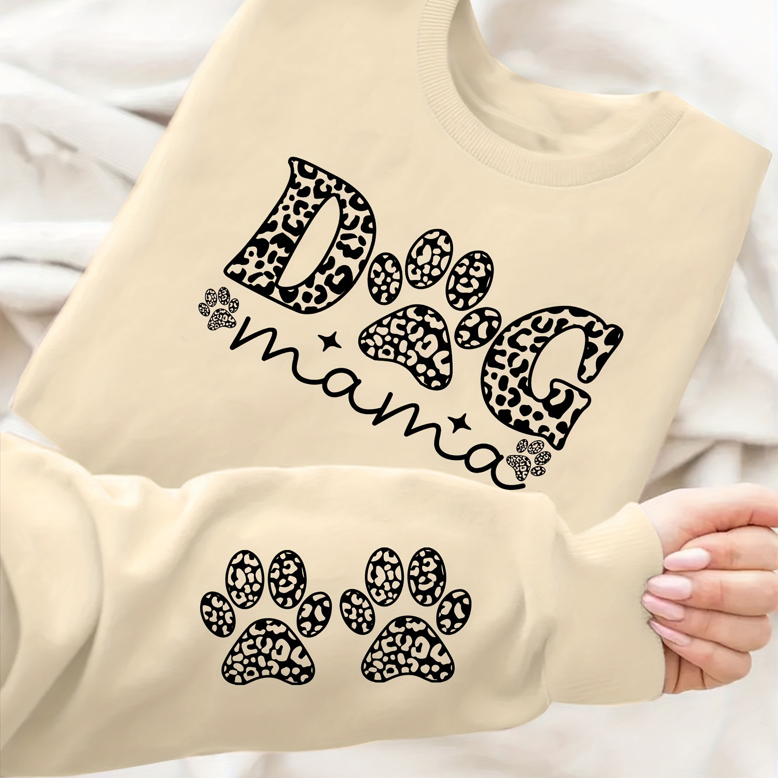 

Sweatshirt: Cozy Fall/winter Women' Hoodie With Leopard Print And Paw Designs