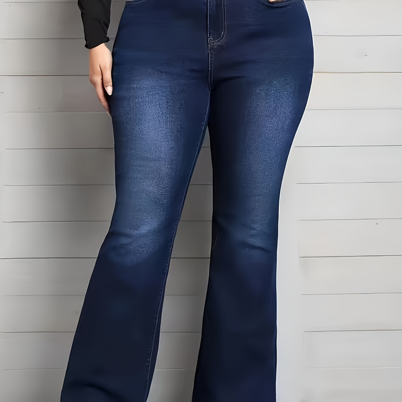 

Plus-size Women's Blue Stretchy Flared Jeans, Solid Button Pocket Washed Denim Pants And Apparel.