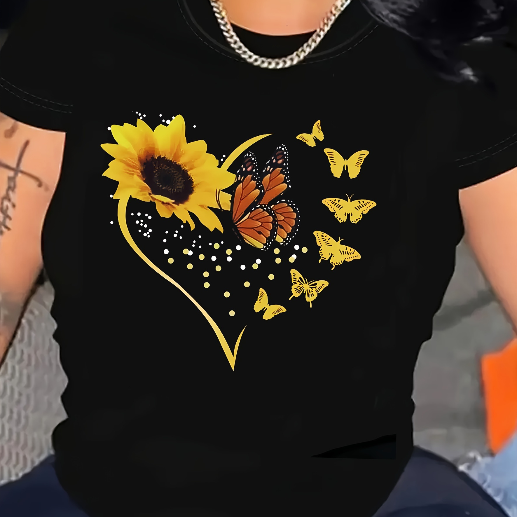 

Sunflower & Butterfly Print Crew Neck T-shirt, Casual Short Sleeve T-shirt For Spring & Summer, Women's Clothing