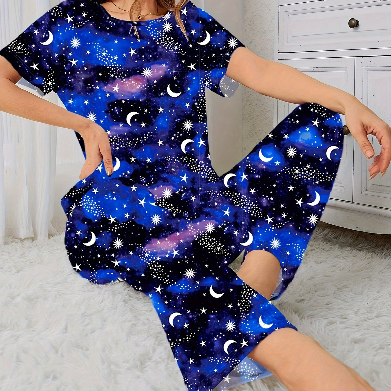 

Casual Star & Moon Print Tie Dye Pajama Set, Short Sleeve Crew Neck Top & Elastic Pants, Women's Sleepwear & Loungewear