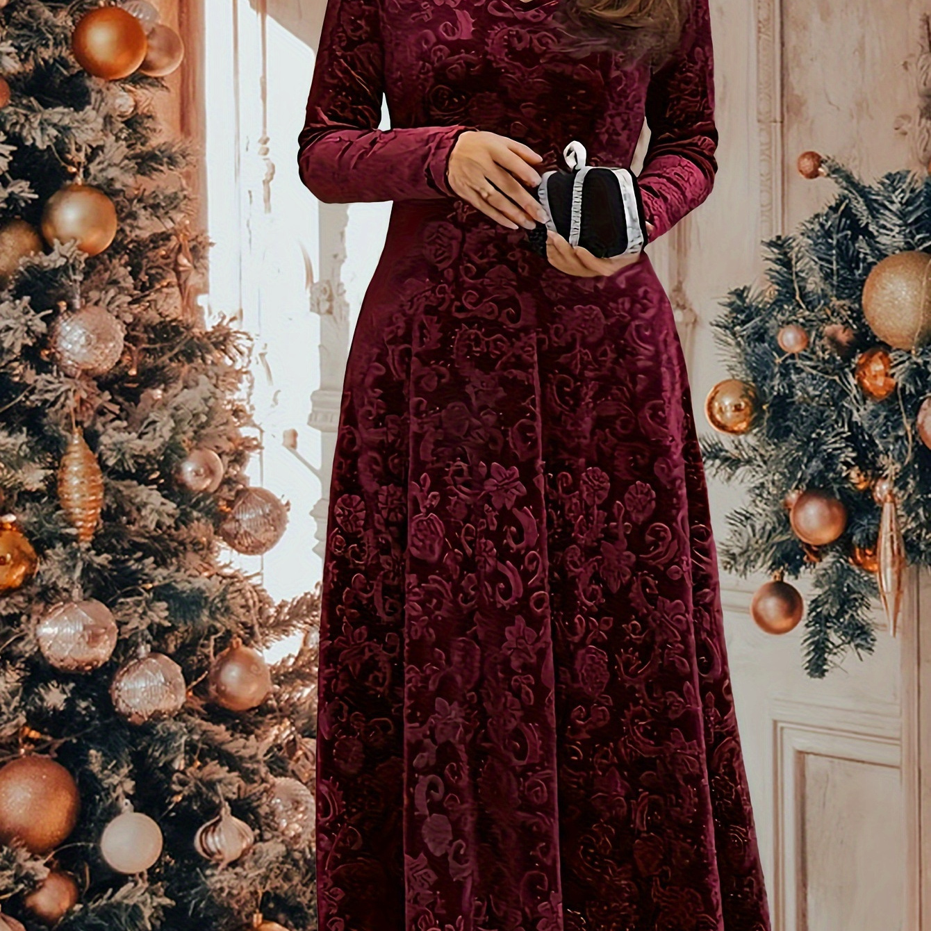 

Popular Extended Velvet Embossed Fabric Large Size Women's Long Sleeve Dress