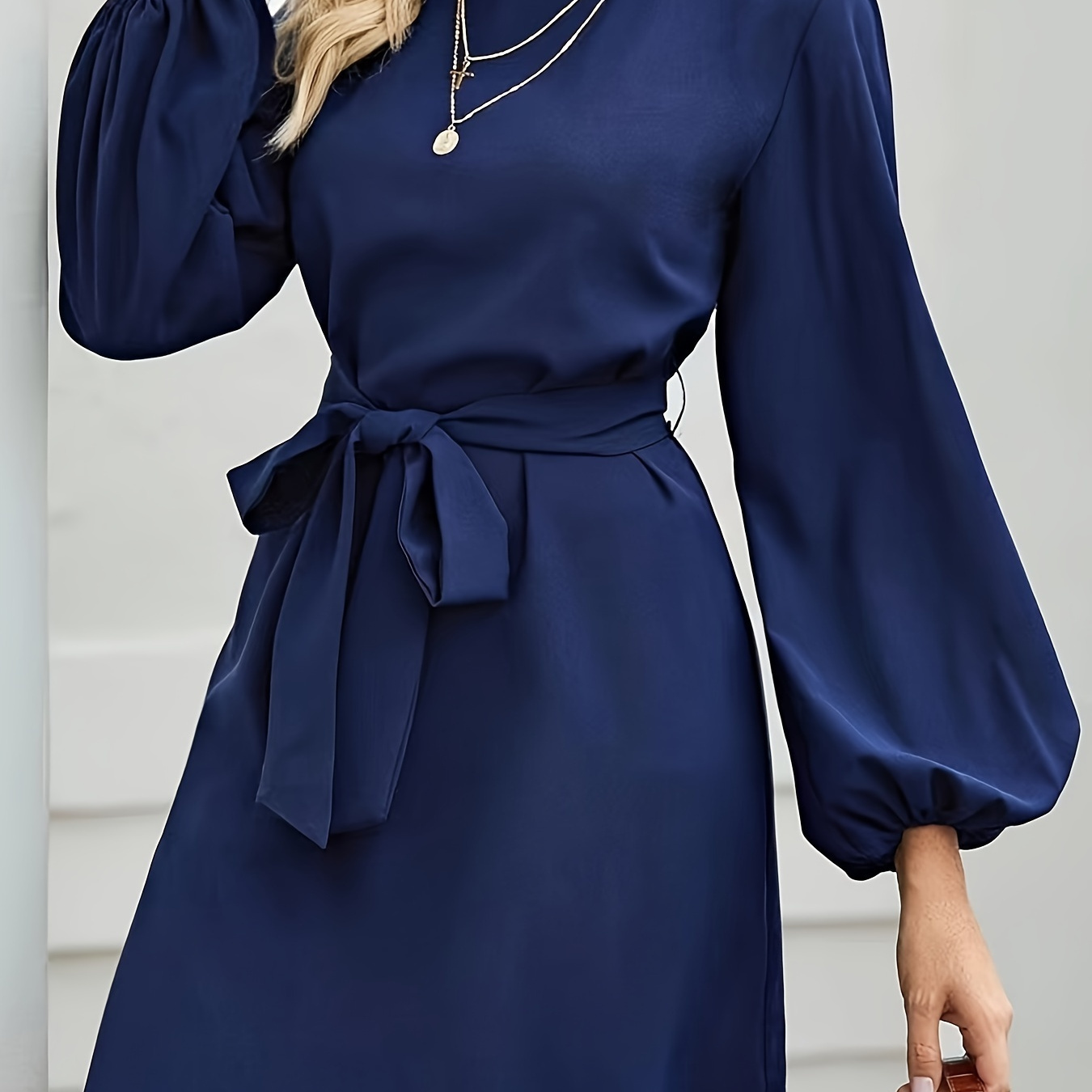 

1pc Elegant Polyester Midi Dress With Belt Detail, Crew Neck, Solid Color, Long Lantern Sleeves, Knee-length, Woven Pendulum Style For All