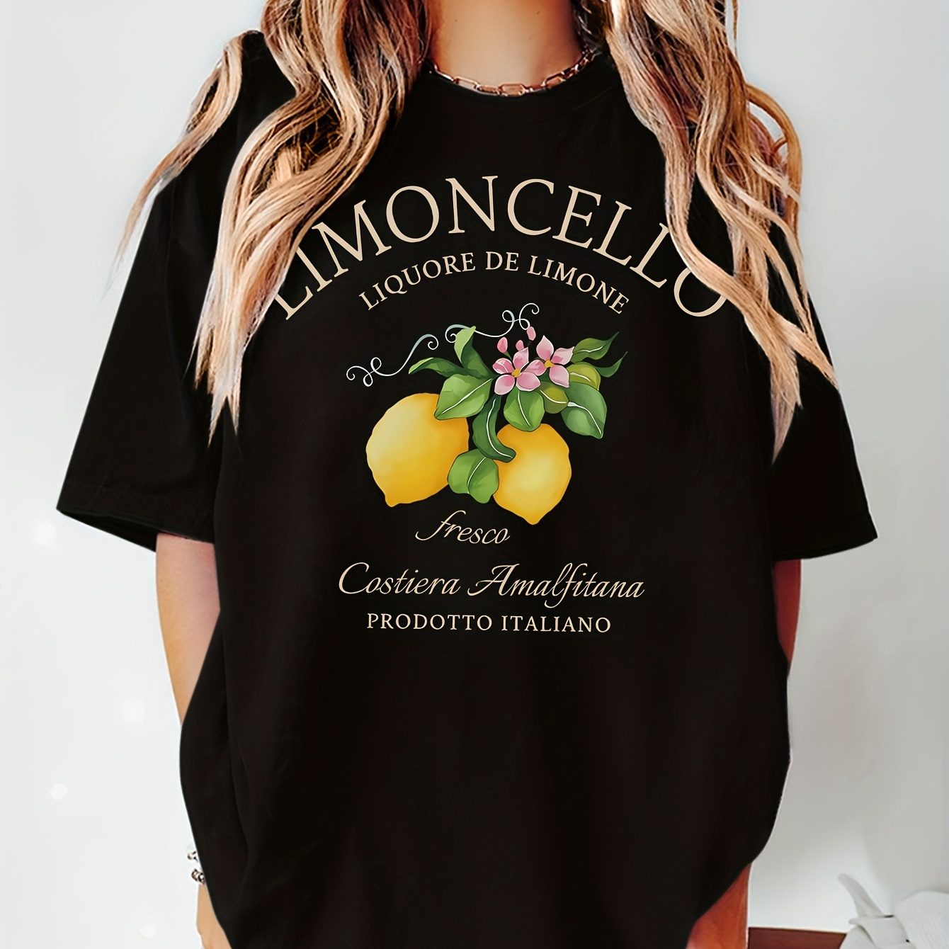 

Limoncello Liqueur De Limone - Fresh Costiera Prodotti - Relaxed, Oversized T-shirt With Lemon Illustration