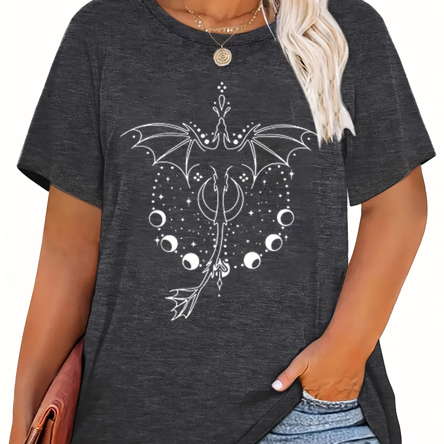 

Plus Size Dragon Print T-shirt, Casual Short Sleeve Top For Spring & Summer, Women's Plus Size Clothing
