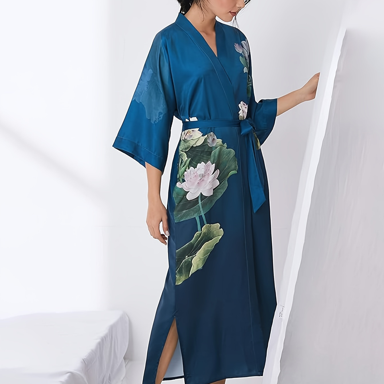 

Long Kimono Robe Satin Sleepwear Gradient Watercolor Silky Kimono Nightgown Bathrobe Kimono Blouse Cardigan