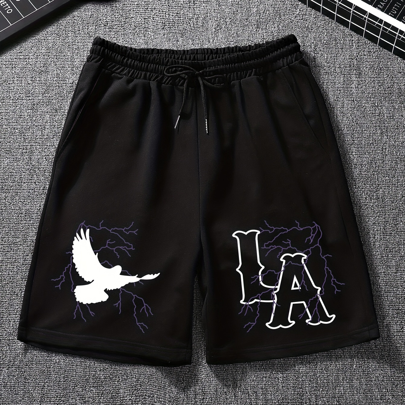 

Bird Pattern And Letter "la" Men's Casual Shorts With Drawstring And Pockets, Chic And Trendy Shorts For Summer Street And Sports Wear