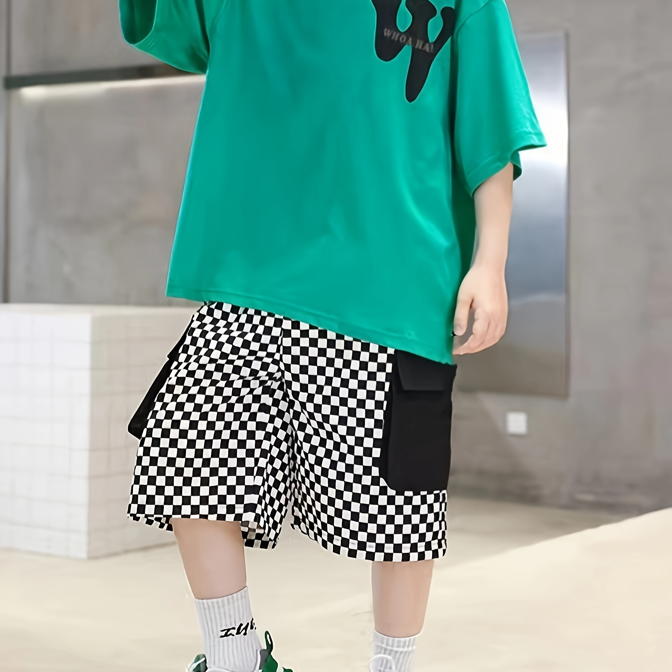 

2pcs Boys Casual Fashionable Design Comfortable Versatile Short Sleeve T-shirt & Chessboard Pattern Shorts Set, Cool, Lightweight And Comfy Summer Clothes