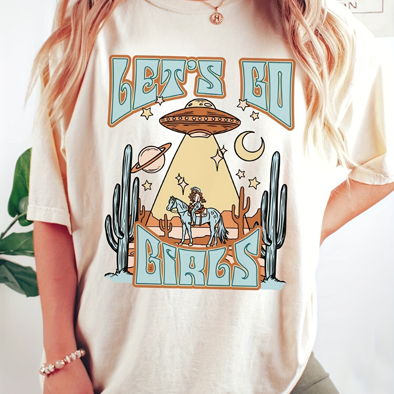

Cowgirl & Ufo Print Crew Neck T-shirt, Casual Short Sleeve T-shirt For Spring & Summer, Women's Clothing
