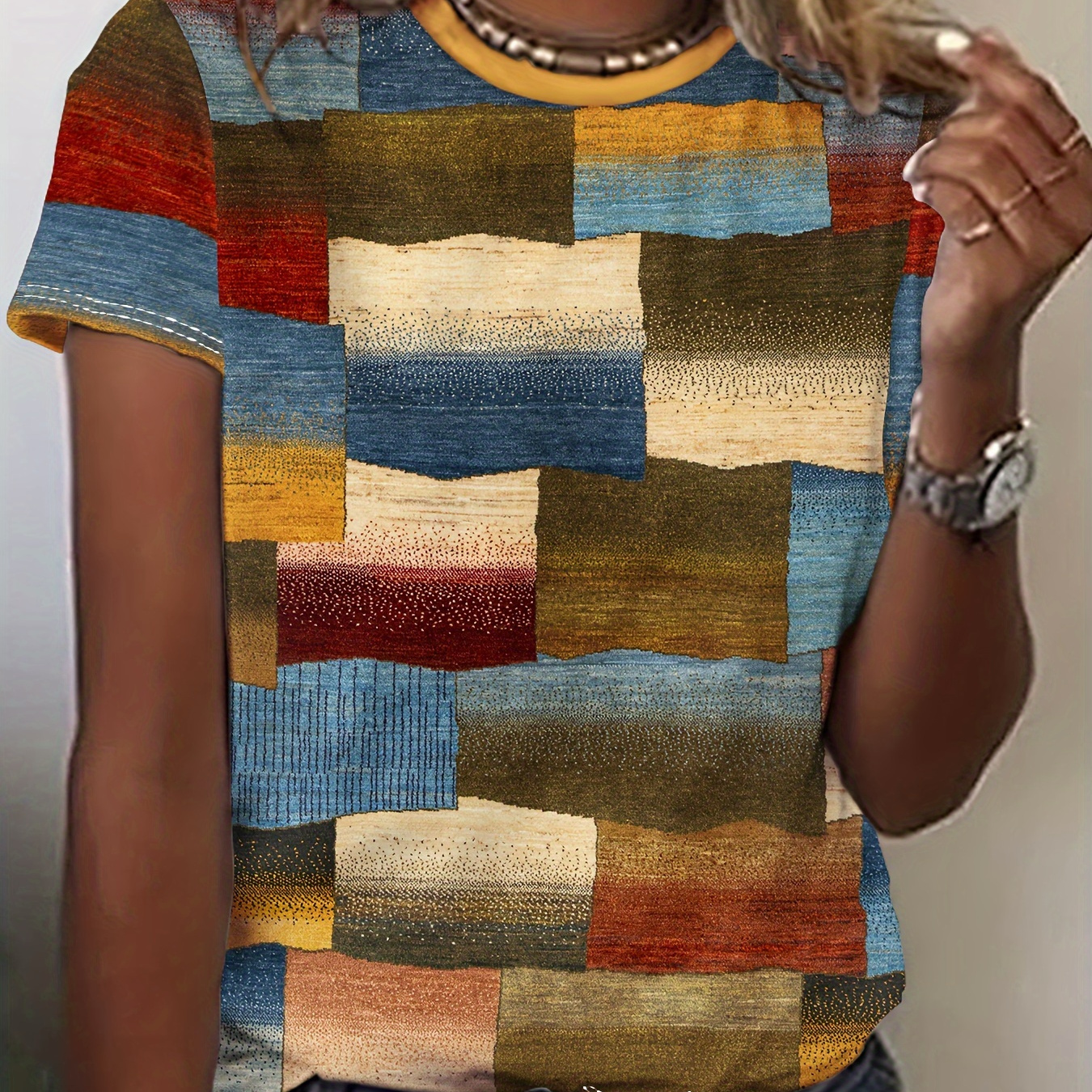 

Multi-colored Blocks Print Summer T-shirt, Vintage Short Sleeve Crew Neck Top, Women's Clothing