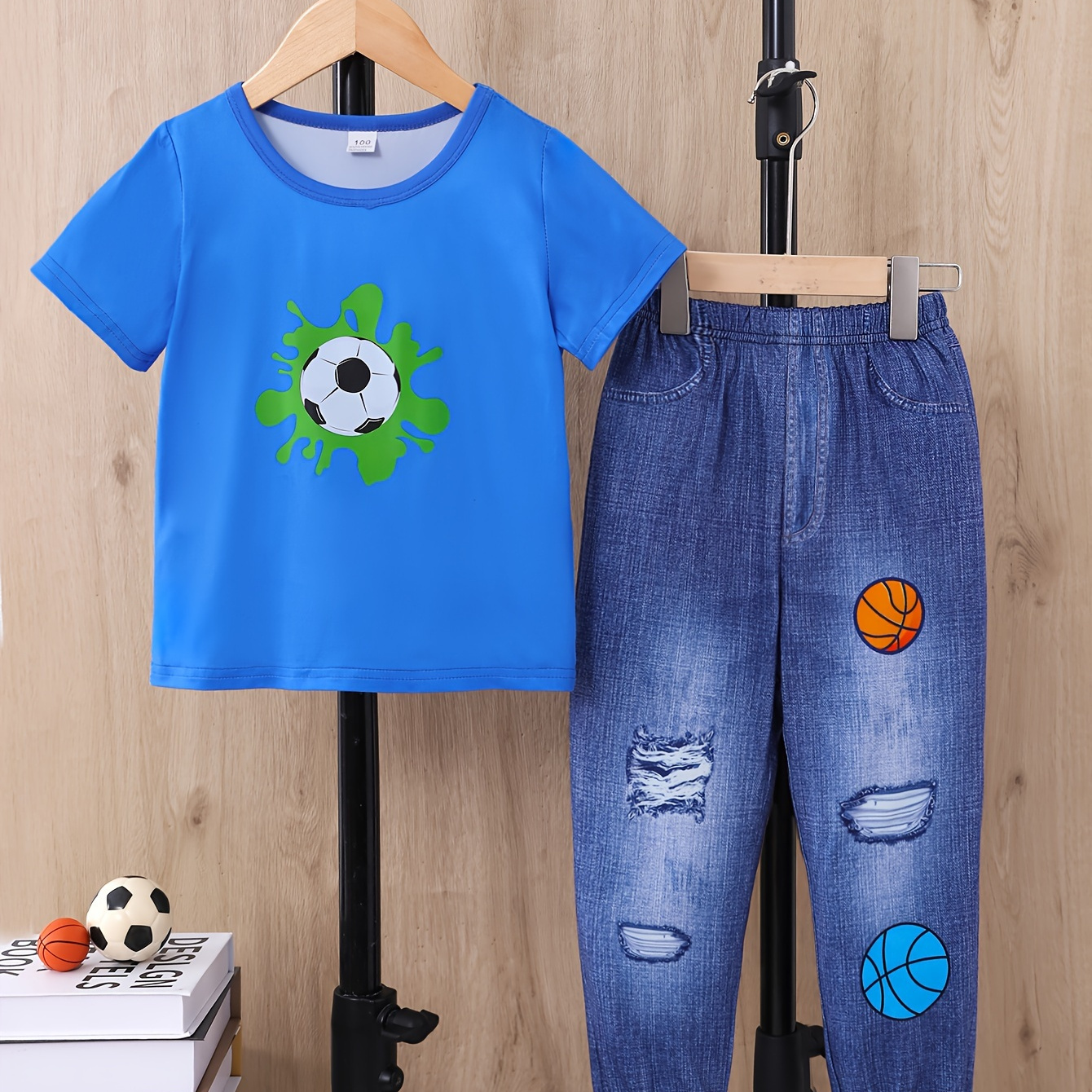 

2pcs Boys Casual Cartoon Soccer Graphic Print Short Sleeve T-shirt & Pants Set, Comfy Boys Clothes
