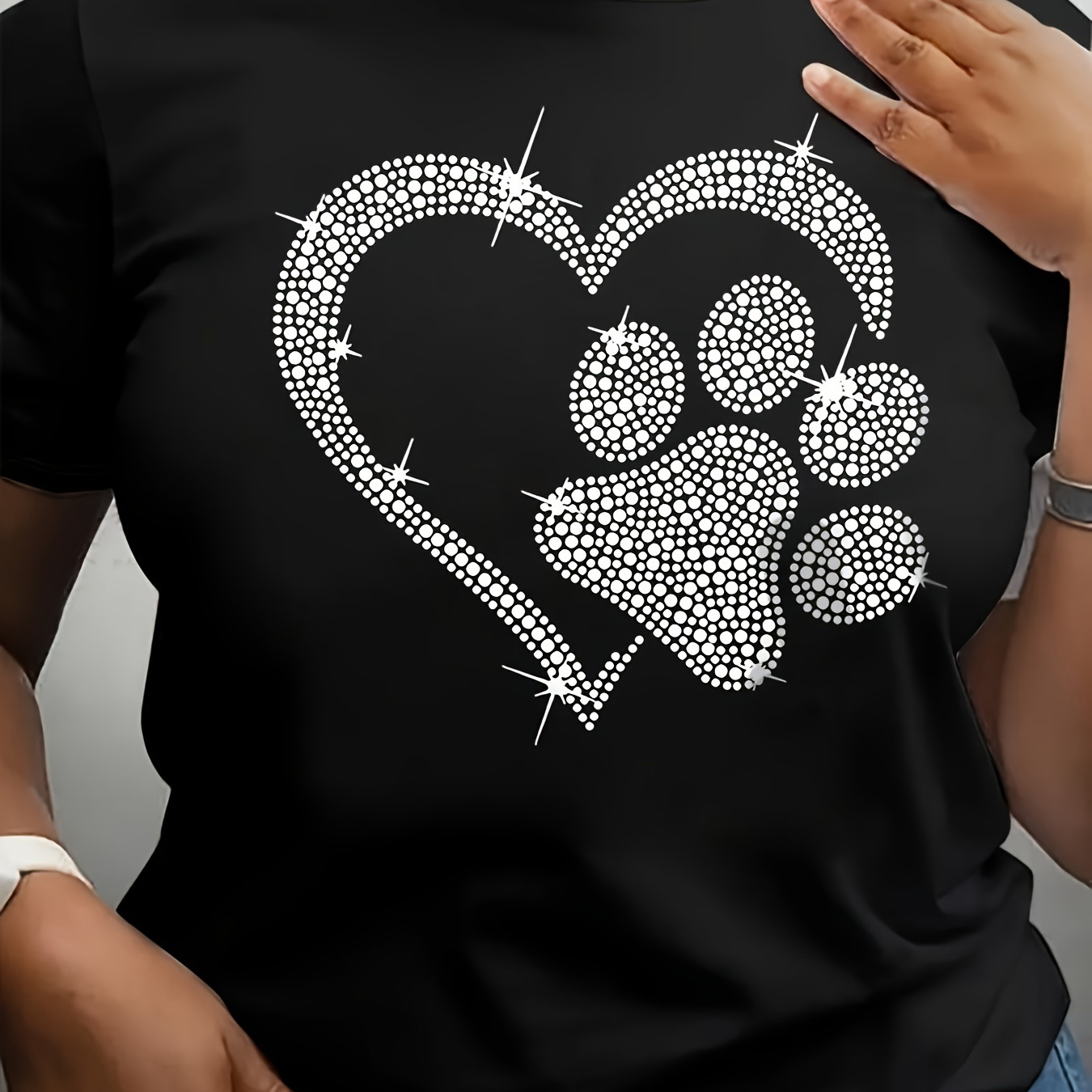 

Dog Paw & Heart Print Casual T-shirt, Crew Neck Short Sleeve Top For Spring & Summer, Women's Clothing