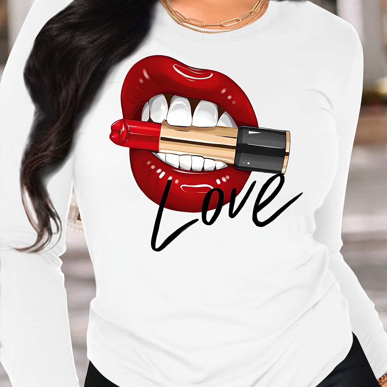 

Women's Pop Art Lips Applique T-shirt - 100% Polyester Knit Fabric, Casual Crew Neck, Long Sleeve Top With Graphic Print, Regular Length, All-season Wear