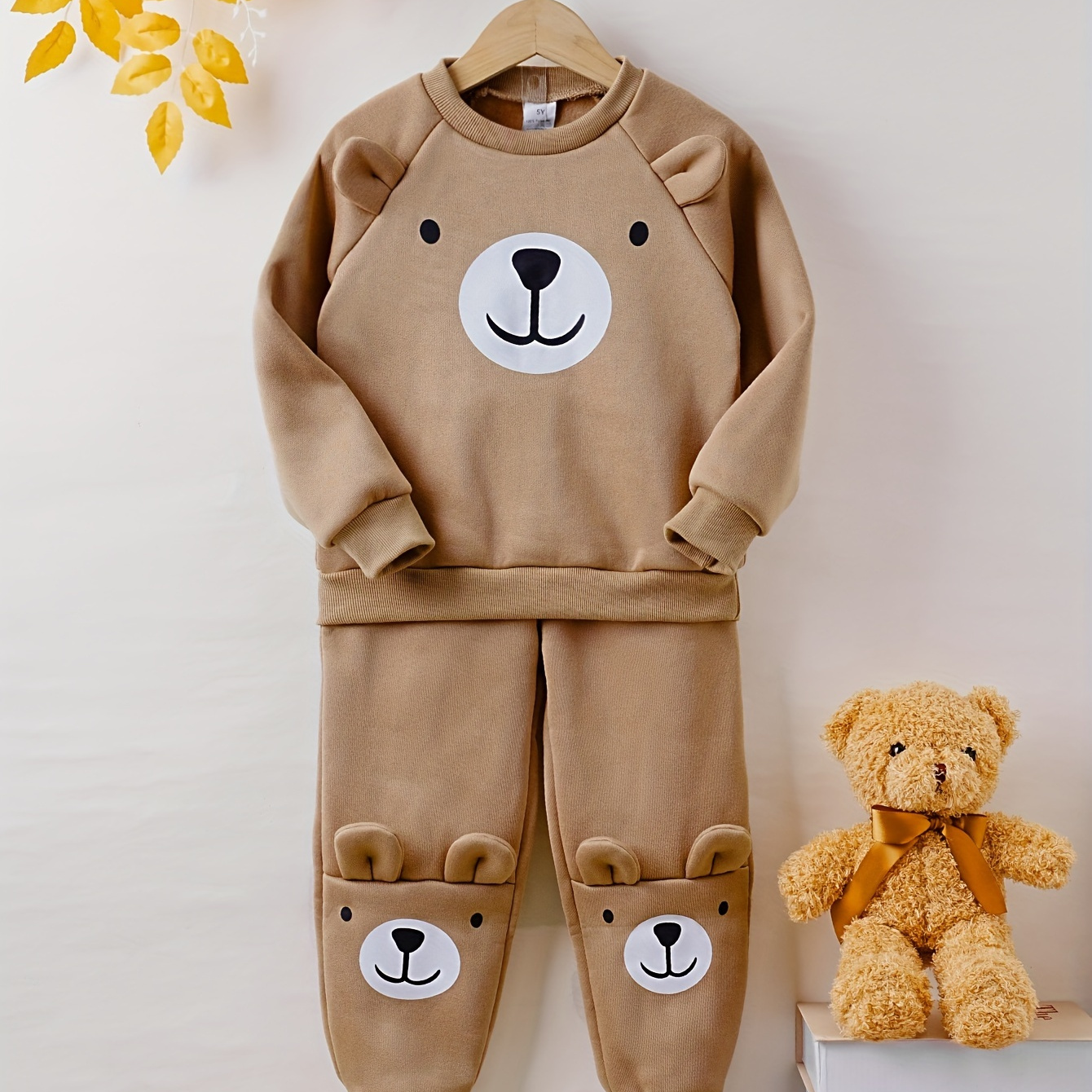 

Boy's 2-piece Casual Warm Fleece Co Ord Set, Cute Bear Decor Long Sleeve Sweatshirt And Jogger Pants, Comfy Winter Fall Clothes