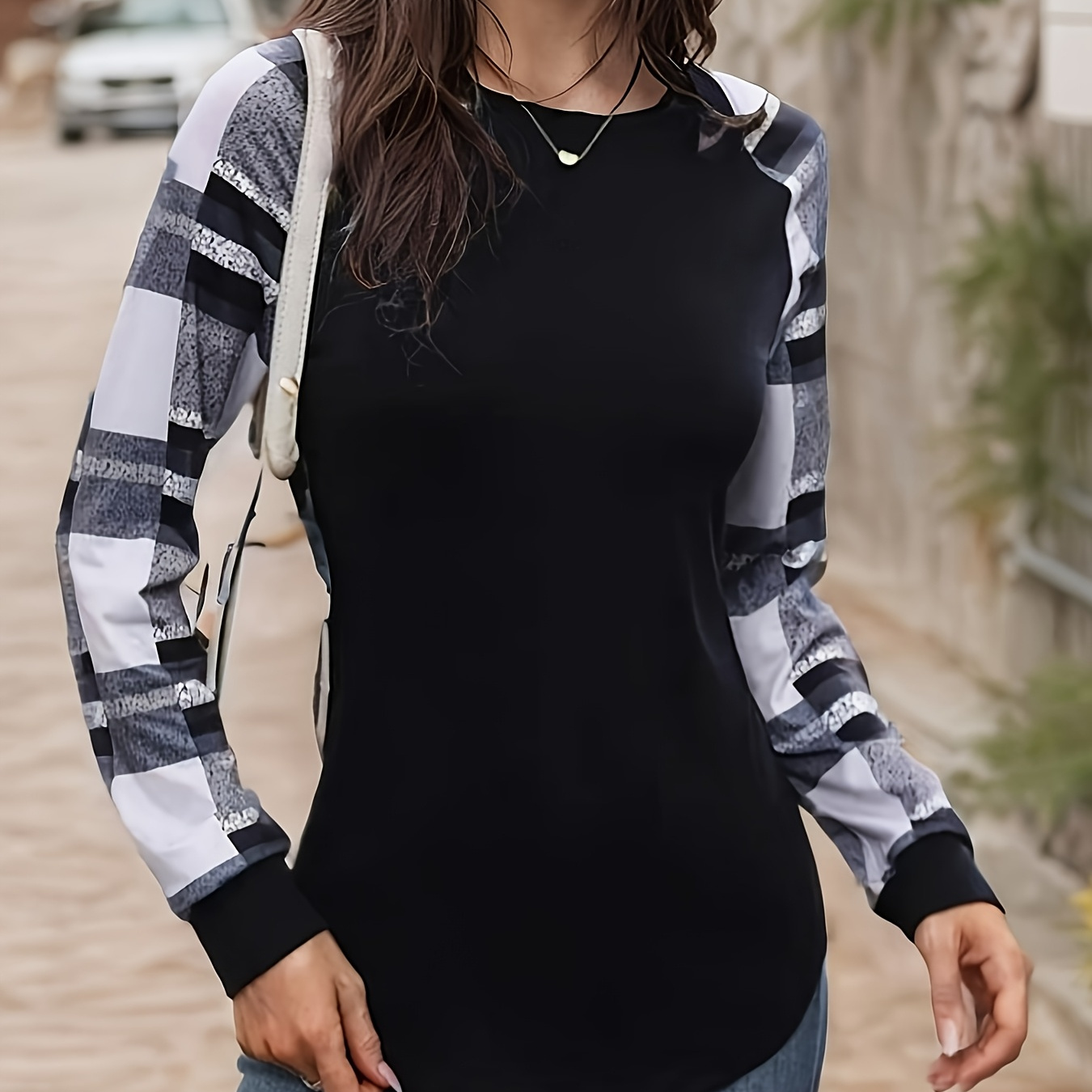 

T-Shirt Élégant à Manches Longues pour Femme - Col Rond Décontracté avec Patchwork à Carreaux Chic, Mélange de Polyester Extensible, Lavable en Machine, pour Toutes les