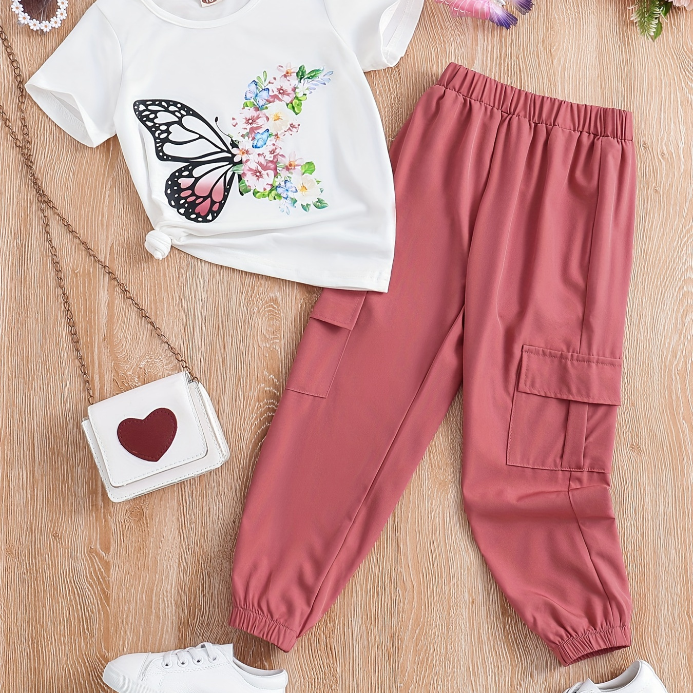 

2pcs Toddler Girls Flowers And Butterfly Graphic T-shirts Casual Round Neck Tees Top & Flap Pocket Cargo Pants Set Kids Spring Summer Clothes