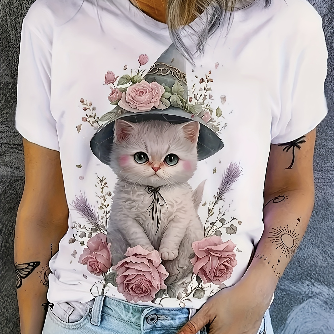 

Cute Cat Print Crew Neck T-shirt, Casual Short Sleeve Top For Spring & Summer, Women's Clothing