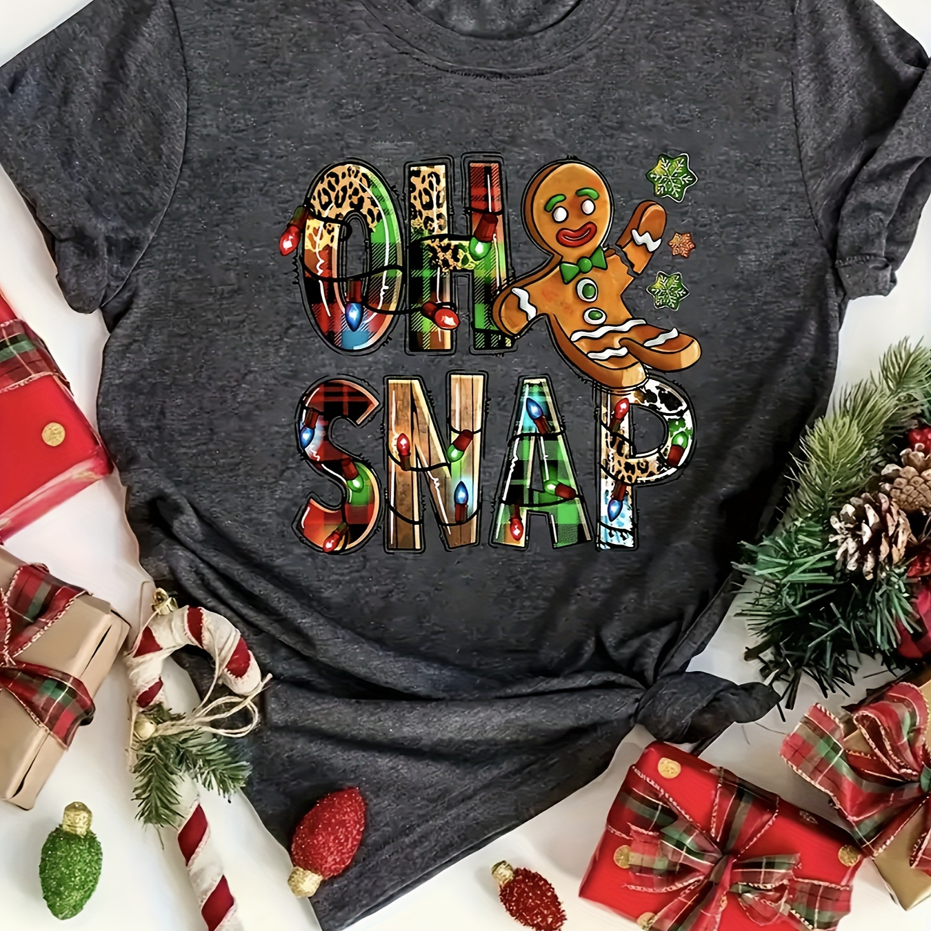 

Women's Christmas Print T-shirt - Casual Crew Neck, Short Sleeve, High Stretch Polyester , Machine Washable