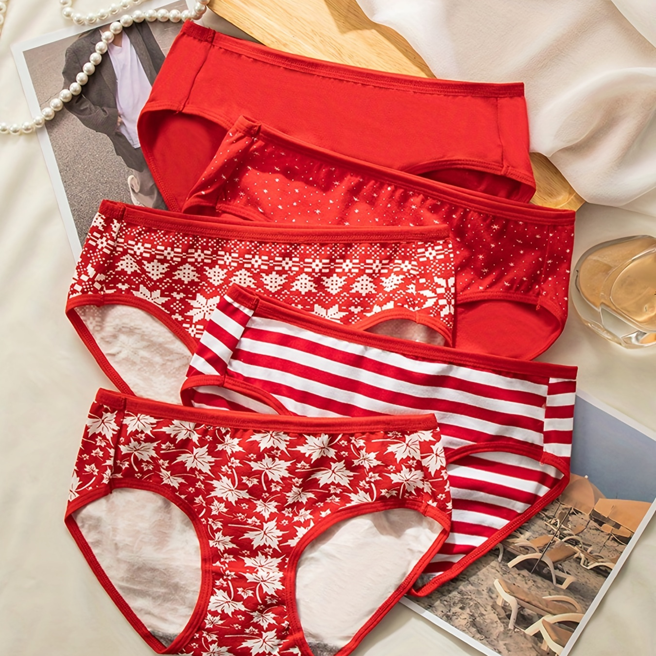 linqin Bamboo Briefs Woman Seamless Underwear Soft No See Panties Red  Leaves Maple Underwear for Women at  Women's Clothing store