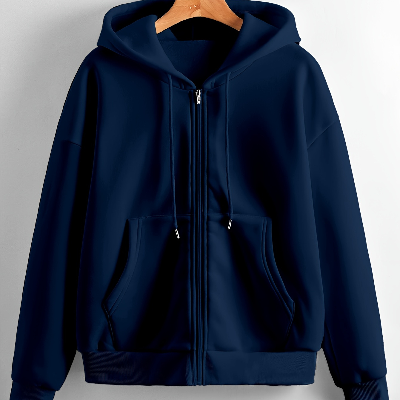 Pull à Capuche Doublé en Polaire Bleu Marine pour Femmes - Sweatshirt Épais d'Hiver avec Poche Kangourou, Lavable en Machine, Confortable et Décontracté pour Activités Extérieures, Tissu Chaud, Coupe Détendue, Idéal pour le Froid