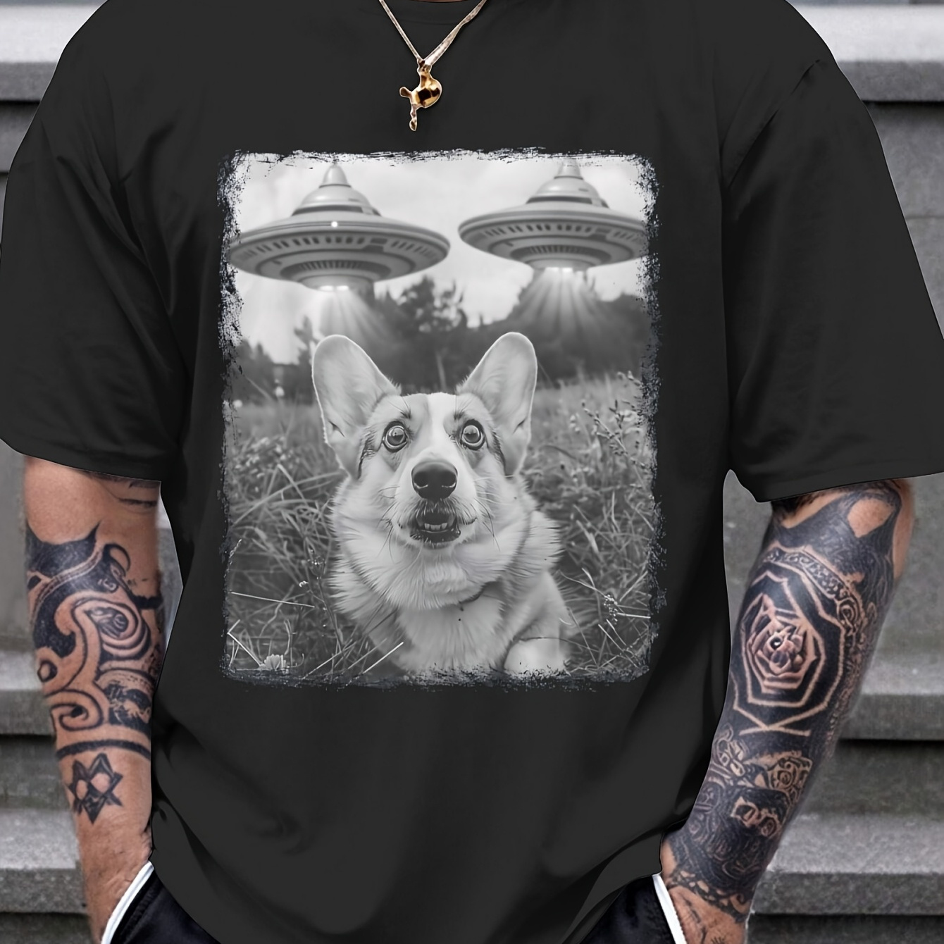 

Ewh Corgi Dog Ufo Extraterrestrial Selfie T-shirt