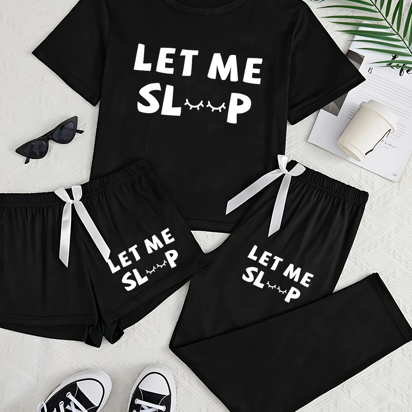 

Women's Pajamas With Letter -piece Set