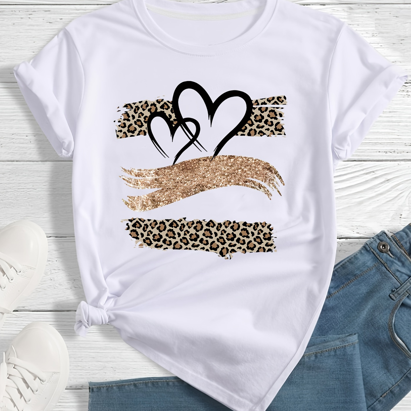 

Heart Print T-shirt, Short Sleeve Crew Neck Casual Top For Summer & Spring, Women's Clothing