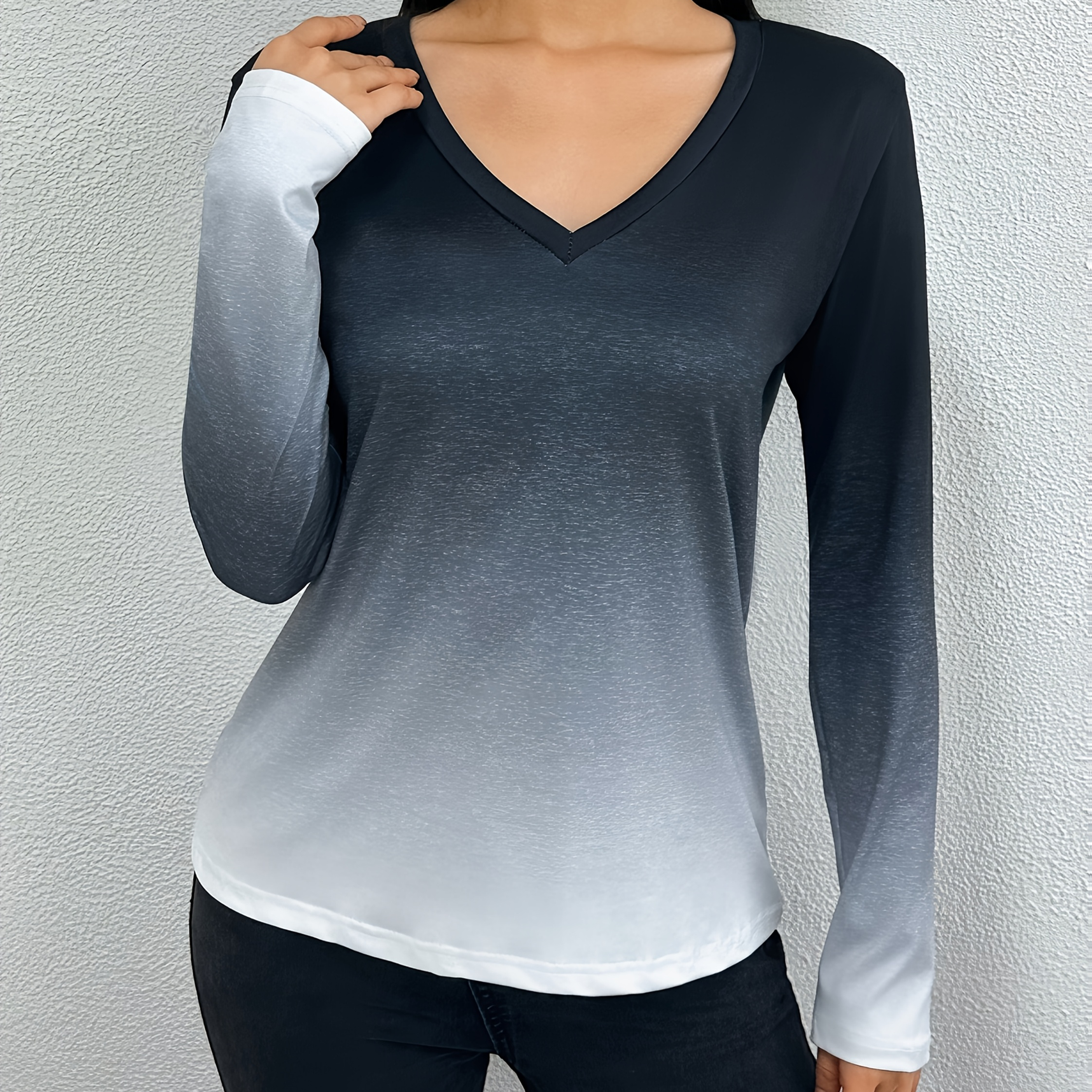 

Stylish Ombre V-neck Long Sleeve T-shirt - Soft, Breathable, Casual Polyester Knit Tee For Fall And Winter - , Outdoor Activities, And Layering