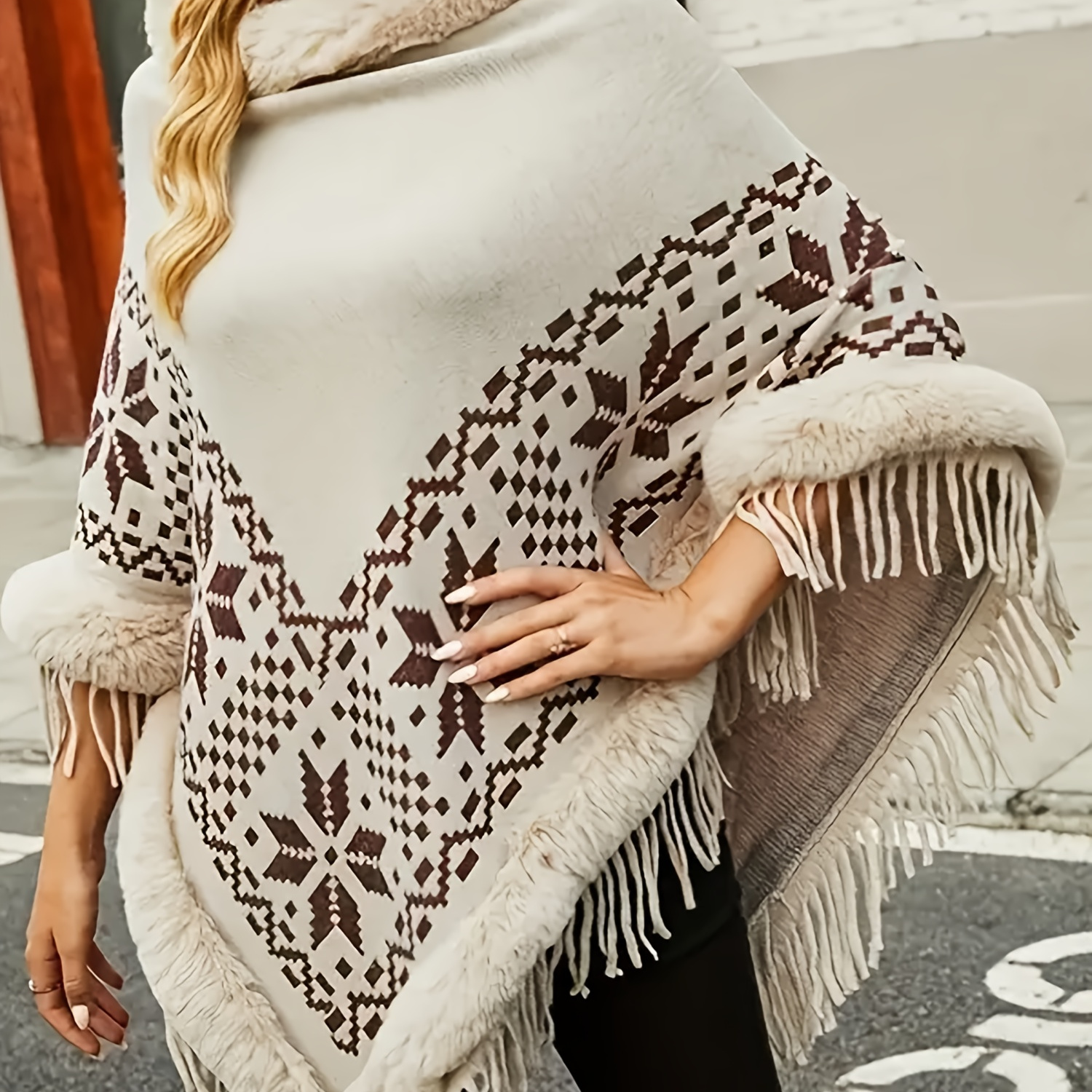 

Elegant Geometric Tassel Shawl Cape For Women - Cozy Knit Pullover Top, Fall & Winter, Autumn Winter, Fashionable, Tassel, Geometric Pattern, Cape, Jacket