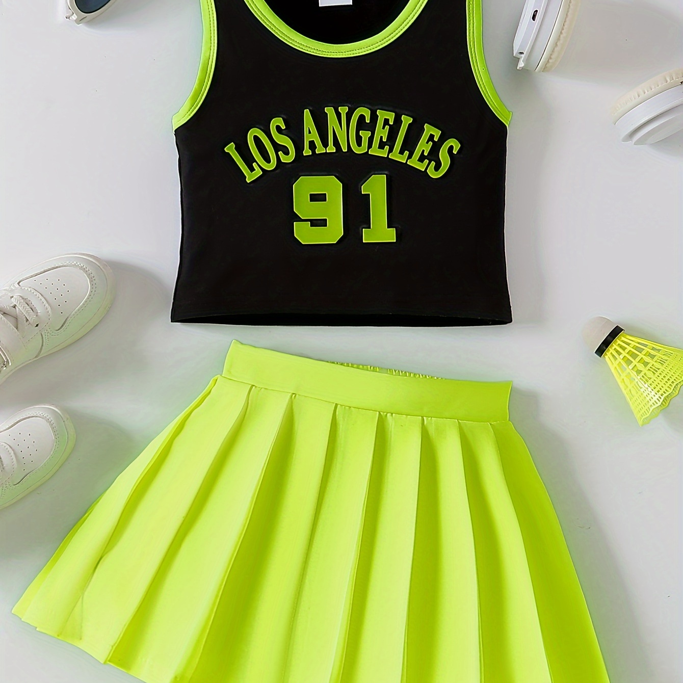 

Girls Glow-in-the-dark 2pcs Set With Contrasting Color Sleeveless Crop Top And Pleated Skirt Sporty Style