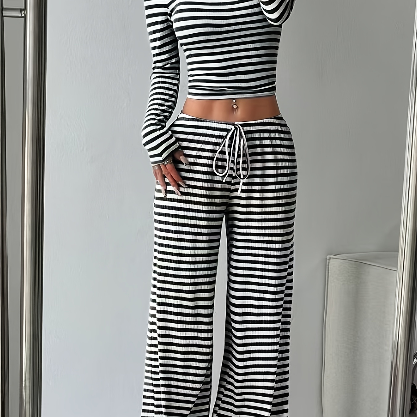 

Women's Striped Set - Long Sleeve Square Neck Top & Drawstring Pants, Machine Washable, Polyester