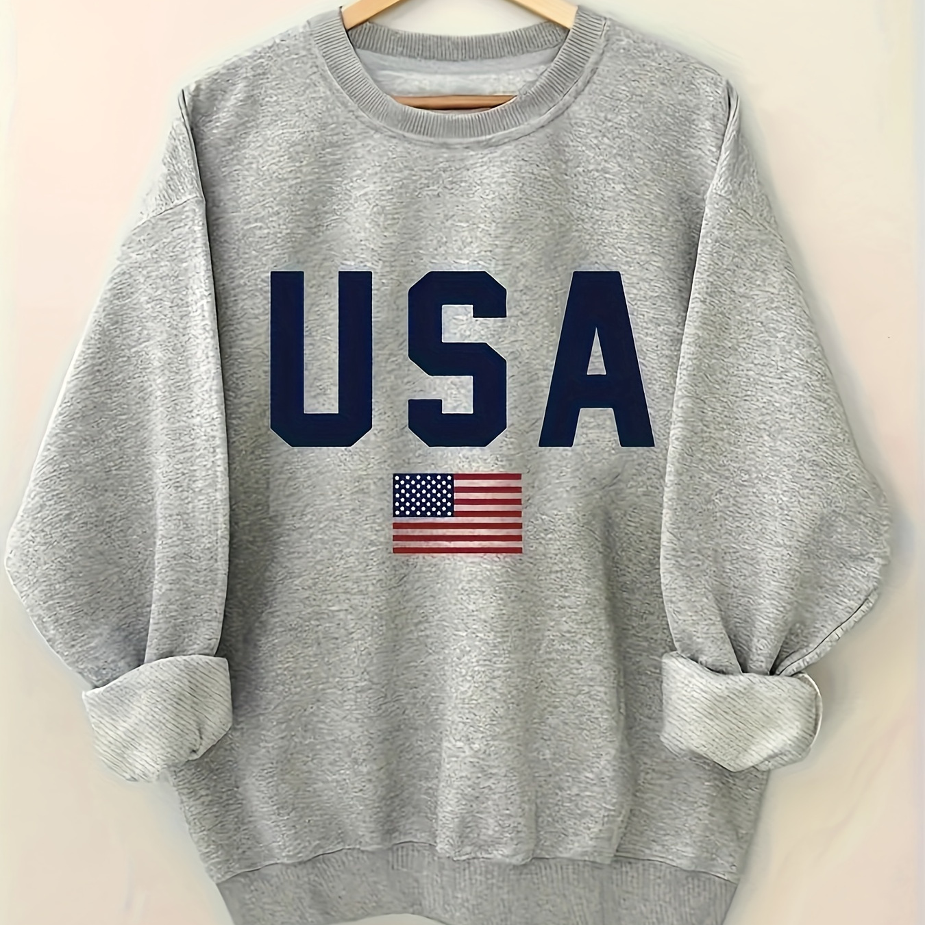 

Plus Size Usa Print Pullover Sweatshirt, Casual Long Sleeve Crew Neck Sweatshirt For Fall & Spring, Women's Plus Size Clothing