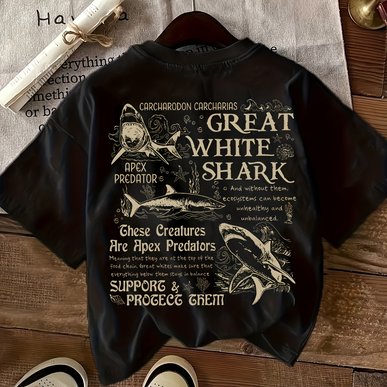 

Shark Print T-shirt, Short Sleeve Crew Neck Casual Top For Summer & Spring, Women's Clothing