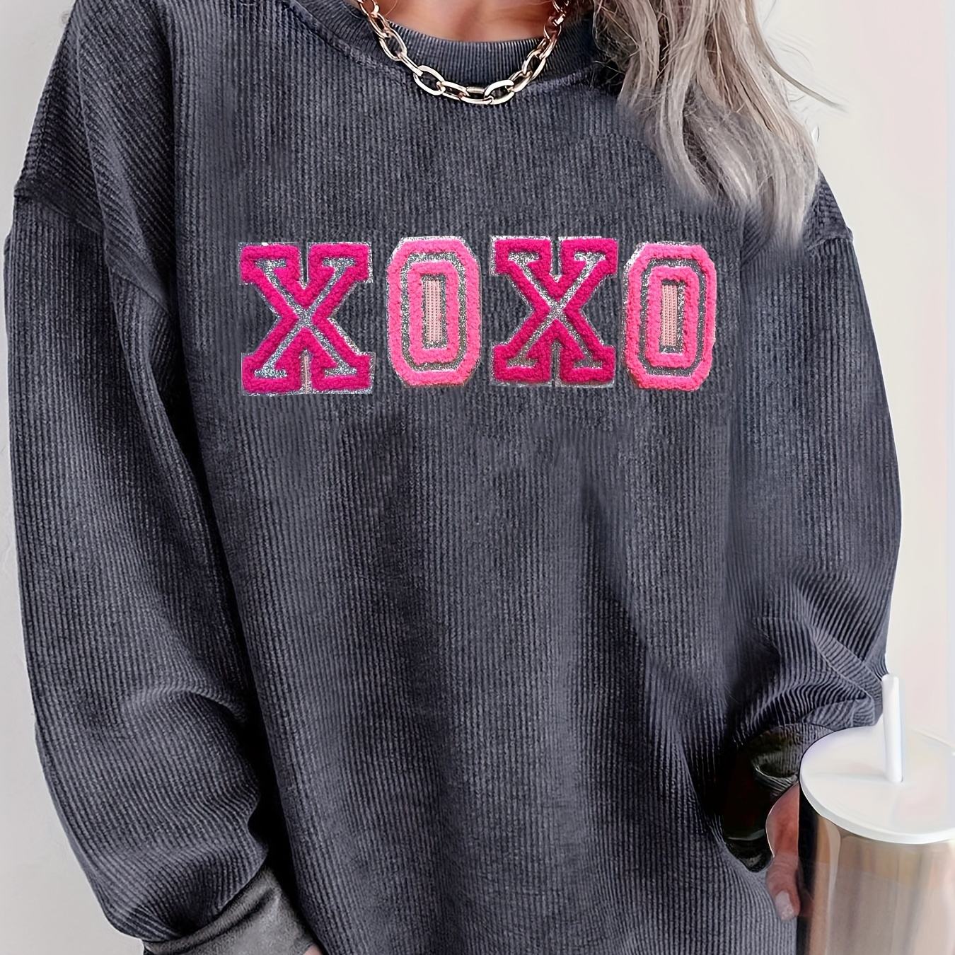 

Xoxo Print Crew Neck Sweatshirt, Casual Long Sleeve Sweatshirt For Spring & Fall, Women's Clothing