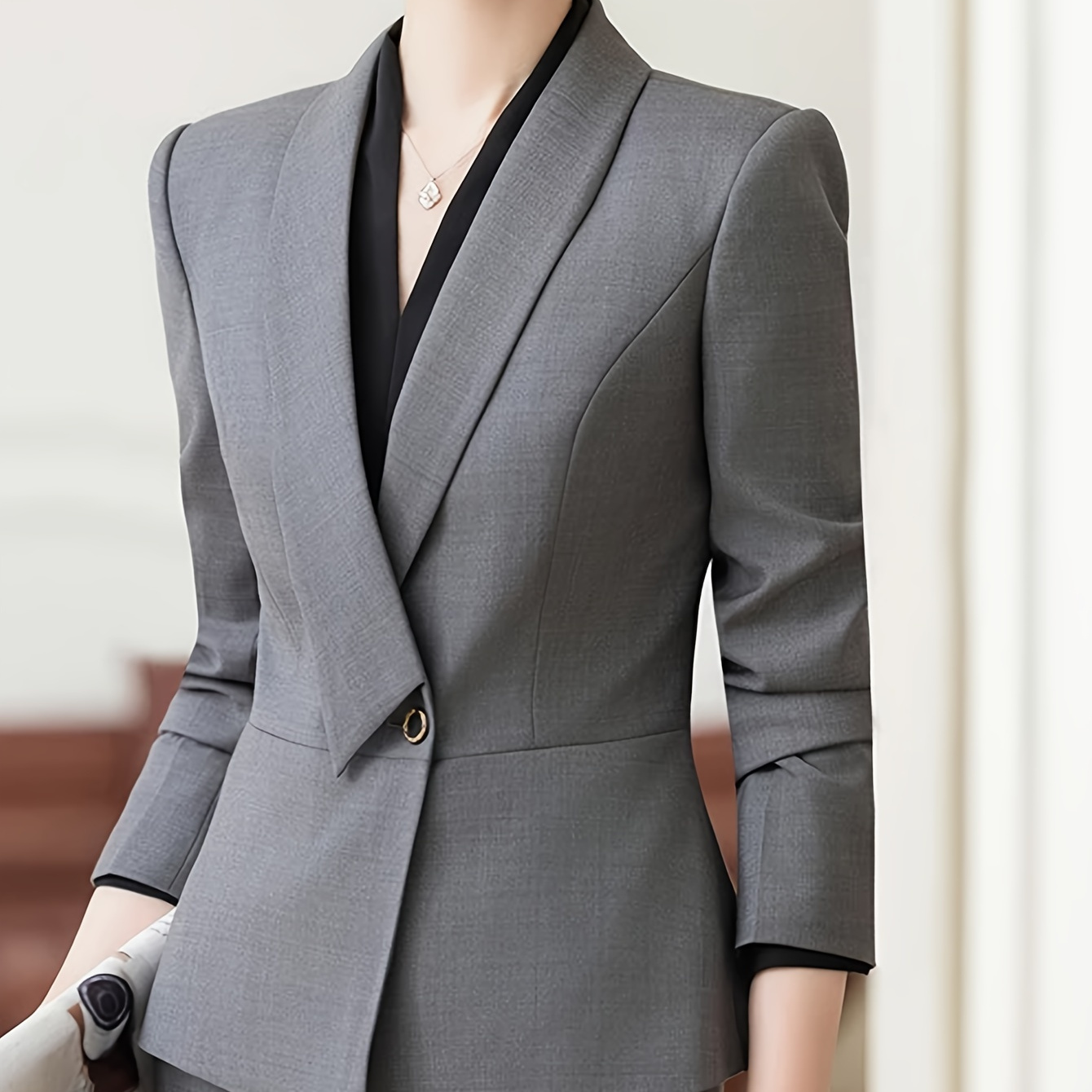 

1pc Blazer élégant à manches longues pour femmes, couleur unie, polyester 95% spandex 5%, veste de bureau à contourné H avec détail asymétrique, bouton unique, manche régulière - printemps/automne