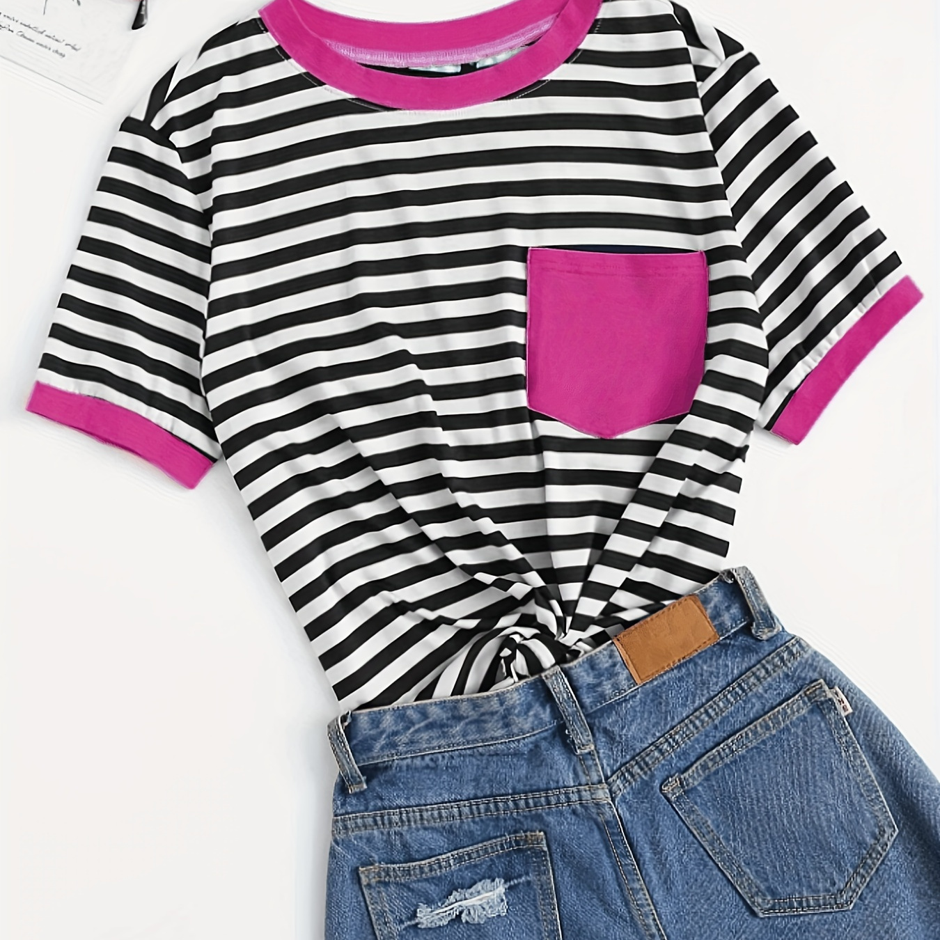 

Stripes Print Crew Neck T-shirt, Casual Short Sleeve With Pocket T-shirt For Spring & Summer, Women's Clothing