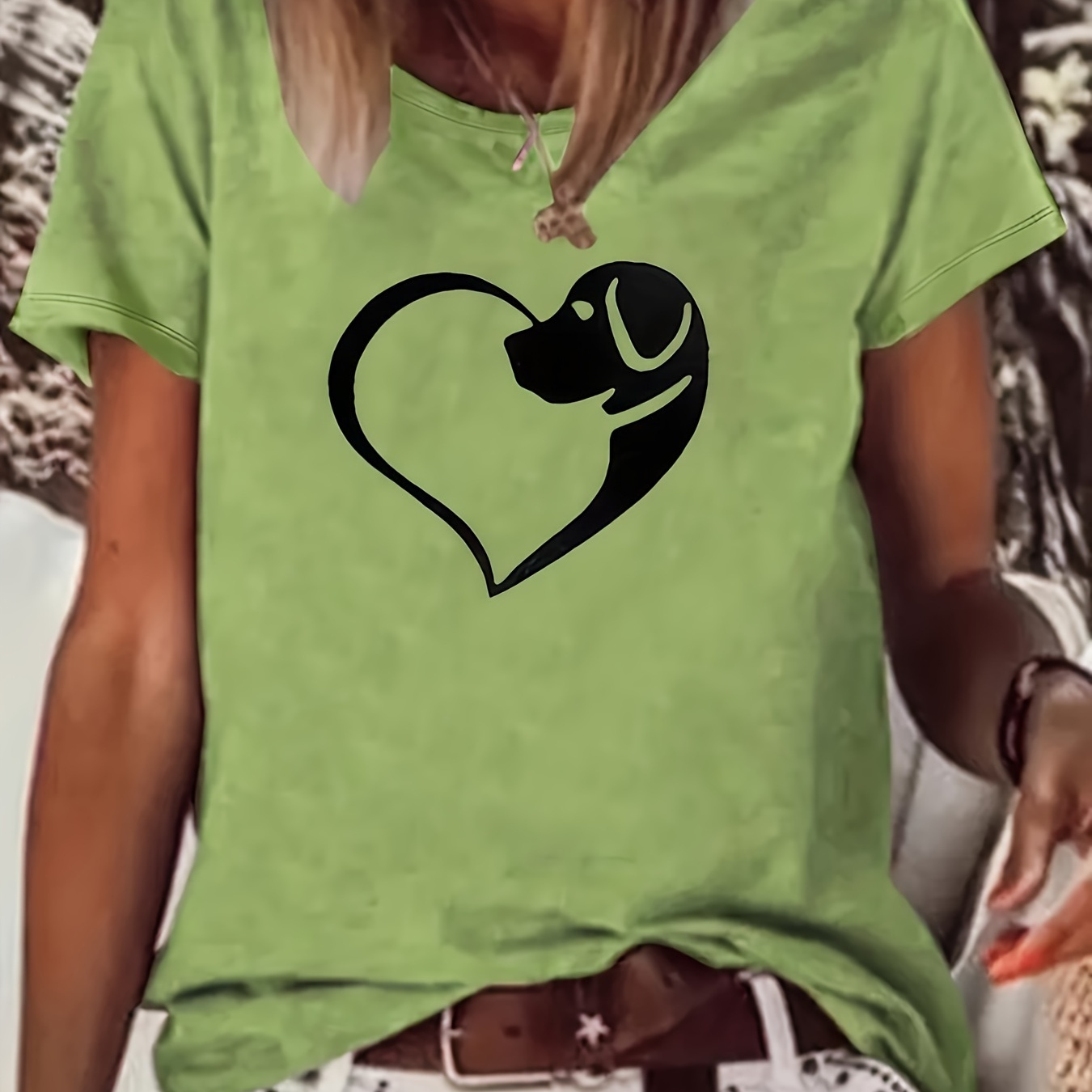 

Heart & Dog Print T-shirt, Casual Short Sleeve Crew Neck Top For Spring & Summer, Women's Clothing