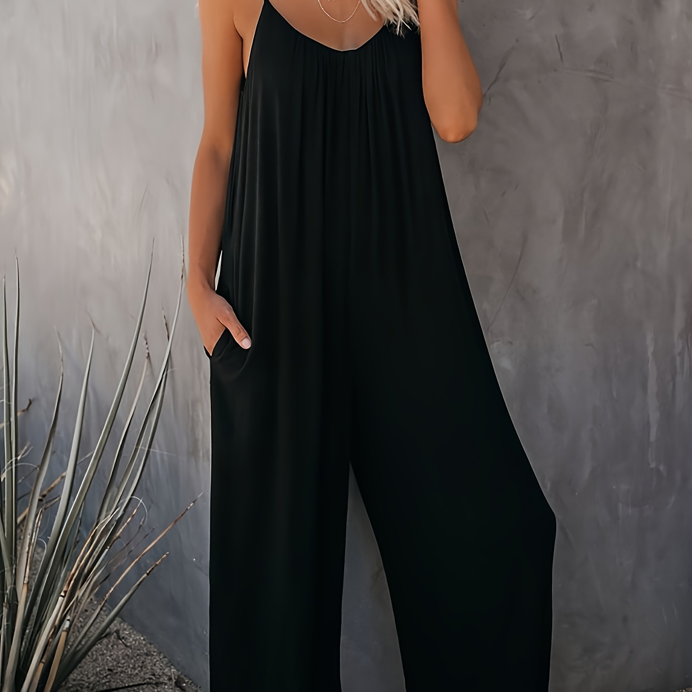 

Plus Size Solid Color Cami Jumpsuit, Casual Pocket Sleeveless Spaghetti Strap Jumpsuit For Summer, Women's Plus Size clothing