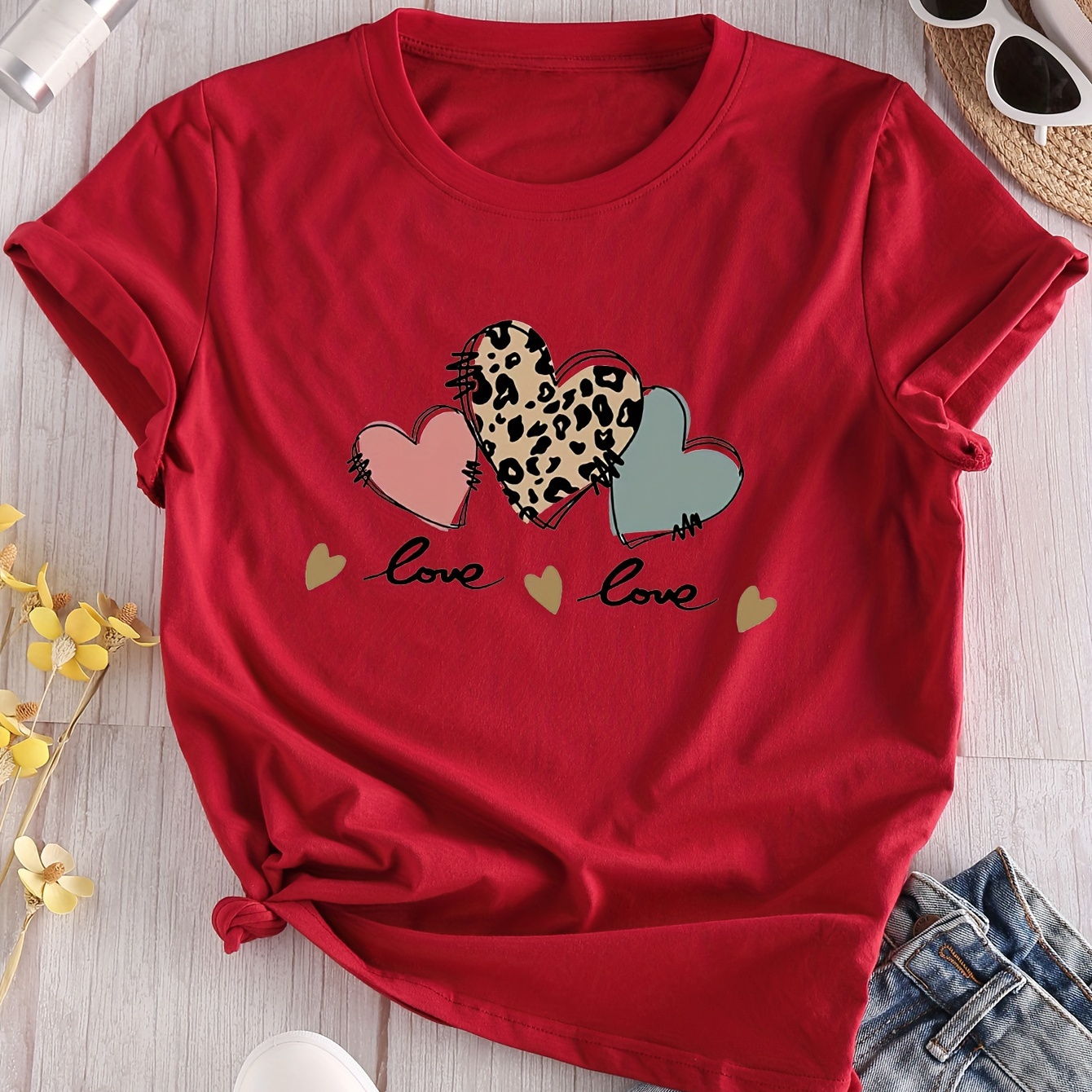 

Heart & Love Print Crew Neck T-shirt, Casual Short Sleeve T-shirt For Spring & Summer, Women's Clothing