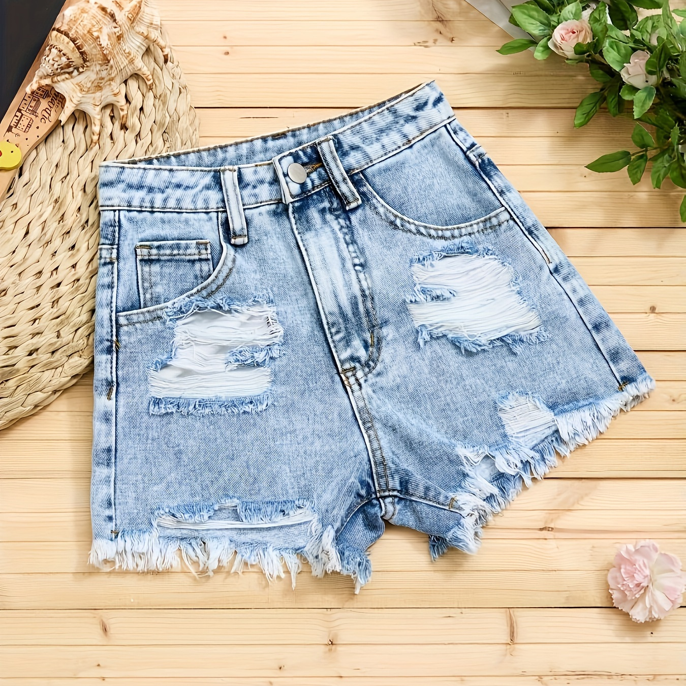 

Girls Stylish & Cool Ripped Raw Hem Denim Shorts For Spring & Summer